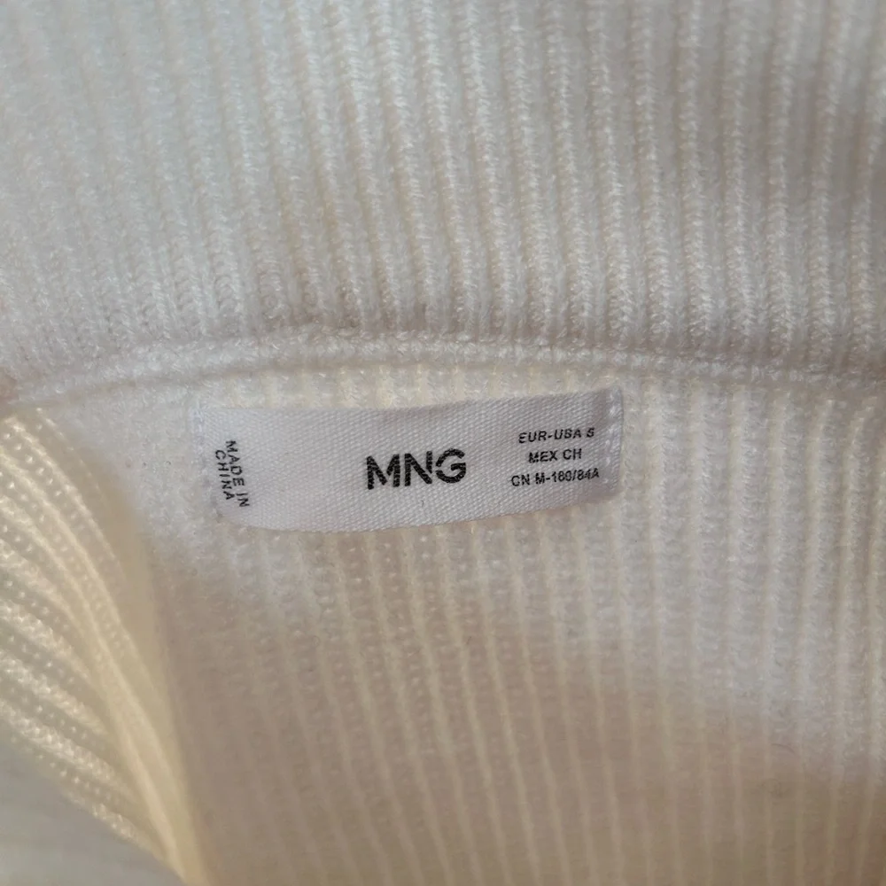 Mango White and Black Striped Sweater with Zip Women’s Size Small - Picture 5 of 6